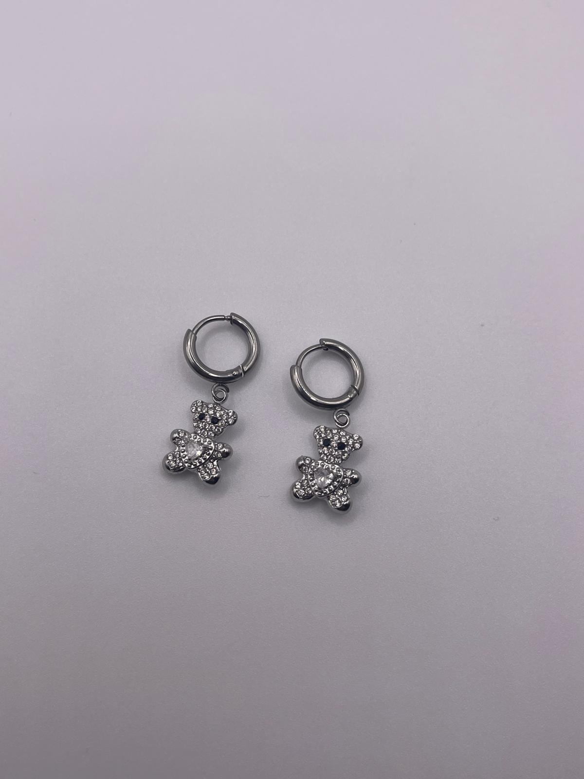 Teddy Hoops